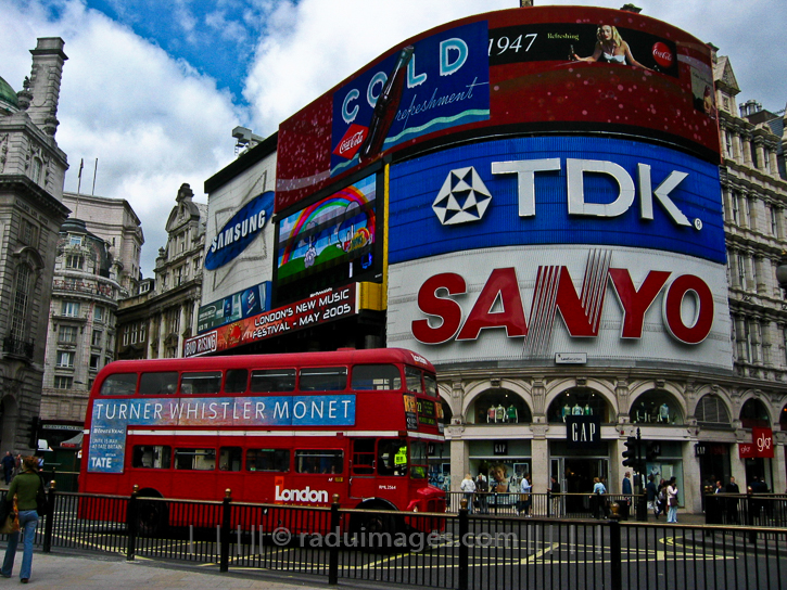 A Day in the Life of London, UK